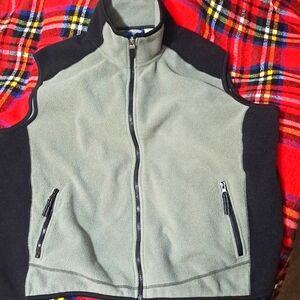 Destination Above Sea Level XL Fleece Vest - Cozy & Functional